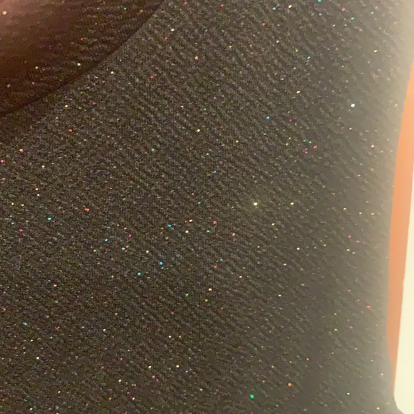 Girl party dress size 7 - Picture 3 of 3